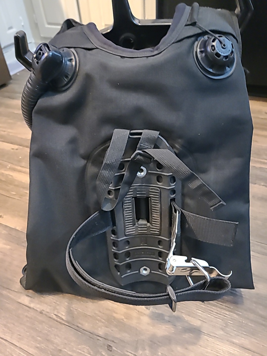 Scubapro Ladyhawk BCD Buoyancy Compensator Small