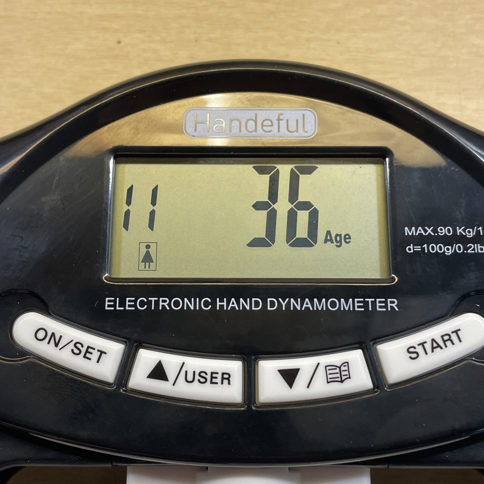 Handeful Digital Hand Dynamometer Grip Power 298Lbs 90KGs Excellent Condition