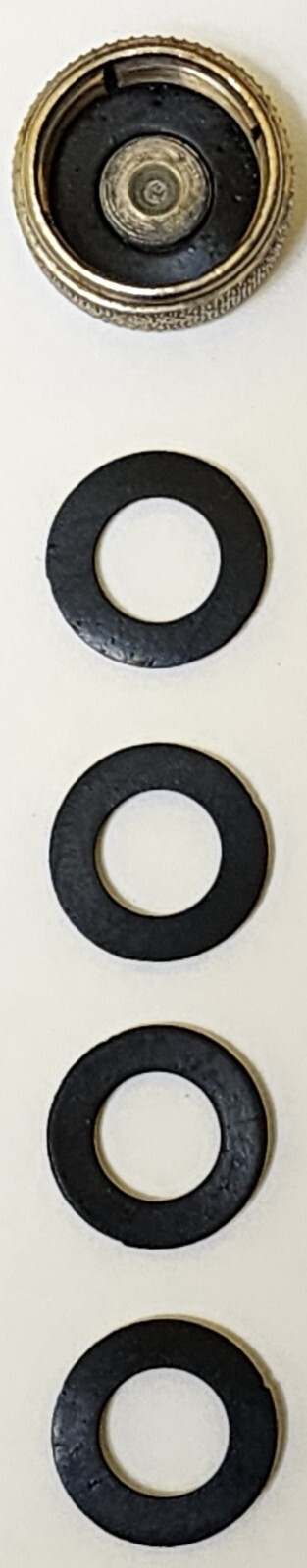 FOUR NEW COLEMAN NO.3 GASKETS SEALS FOR COLEMAN SINGLE PIECE FUEL CAPS LANTERNS
