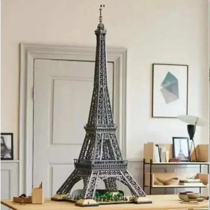 Eiffel Tower 10307 | MOC 10001 pcs Generic Bricks | New & Sealed |