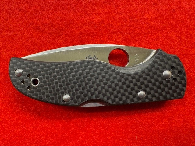 UNCOMMON SPYDERCO C41CFP NATIVE GEN 4, CARBON FIBER SCALES, VG10 (804)