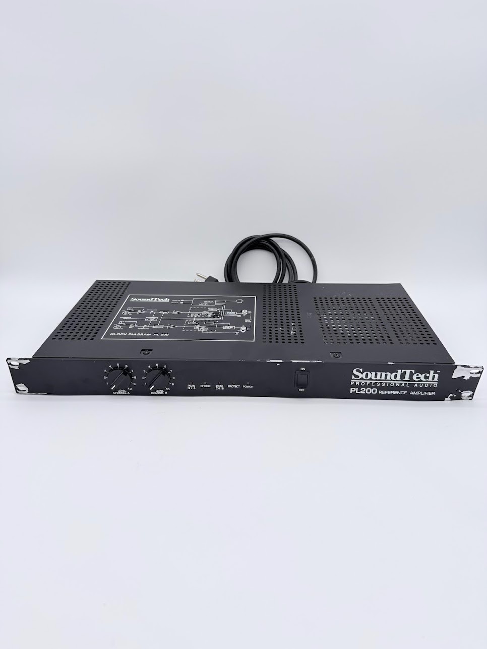 SoundTech Professional Audio PL200 Reference Amplifier  1U Sound Tech Late 90s