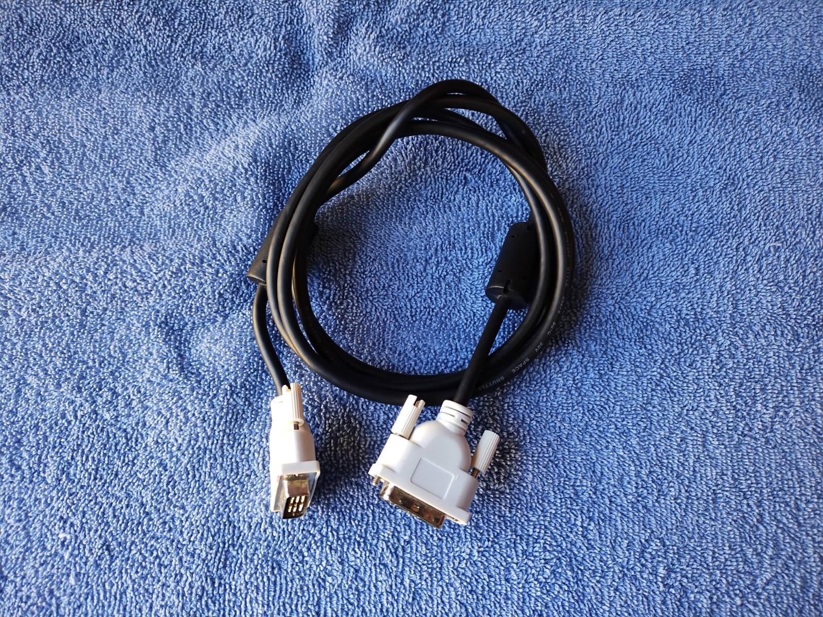 6-Foot DVI-D to DVI-D Cable [DVI-D Male to DVI-D Male]