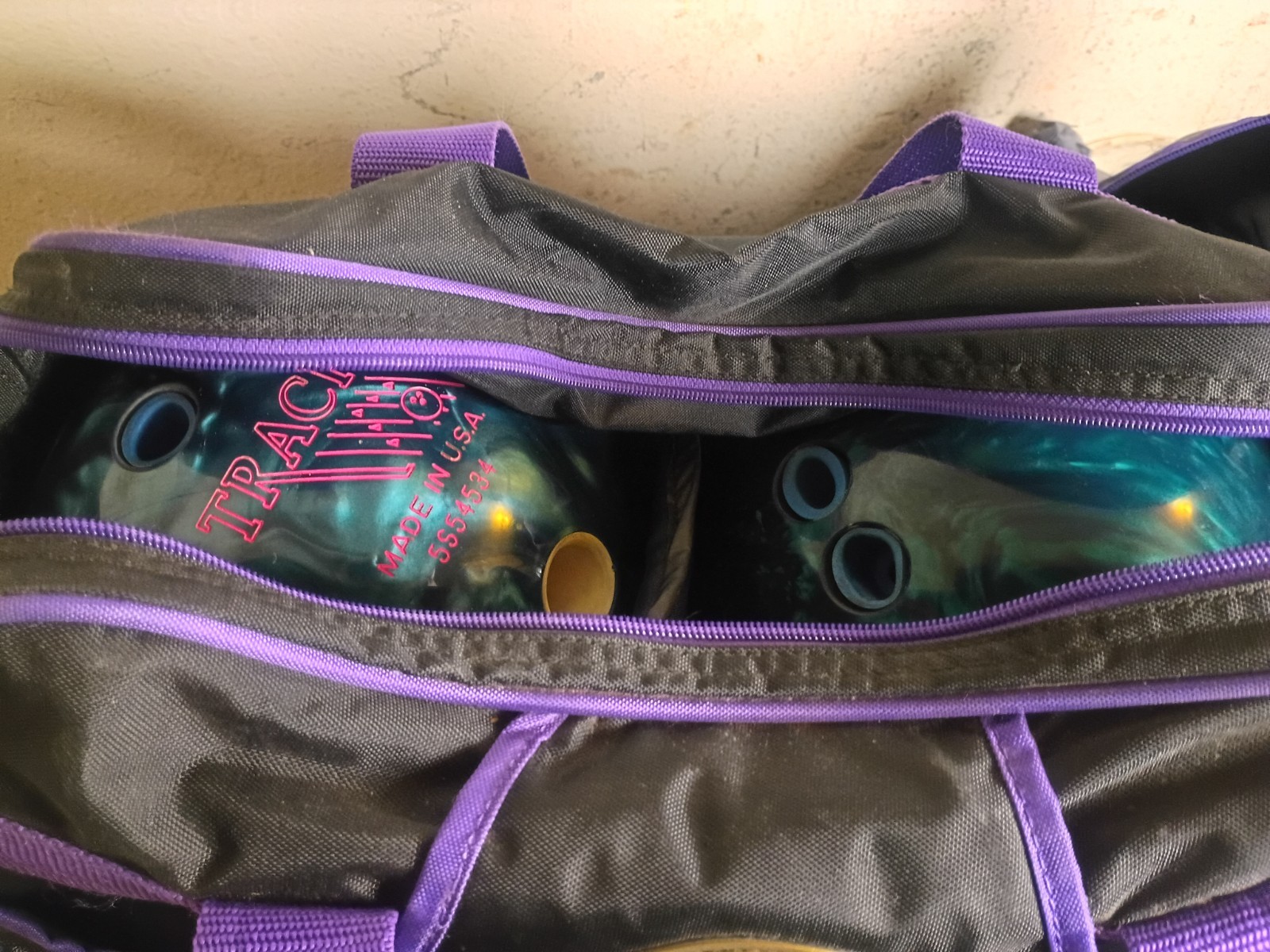 Brunswick Sensor II Reactive Track & ZONE Blue Pearl 16lb Bowling Balls **EUC