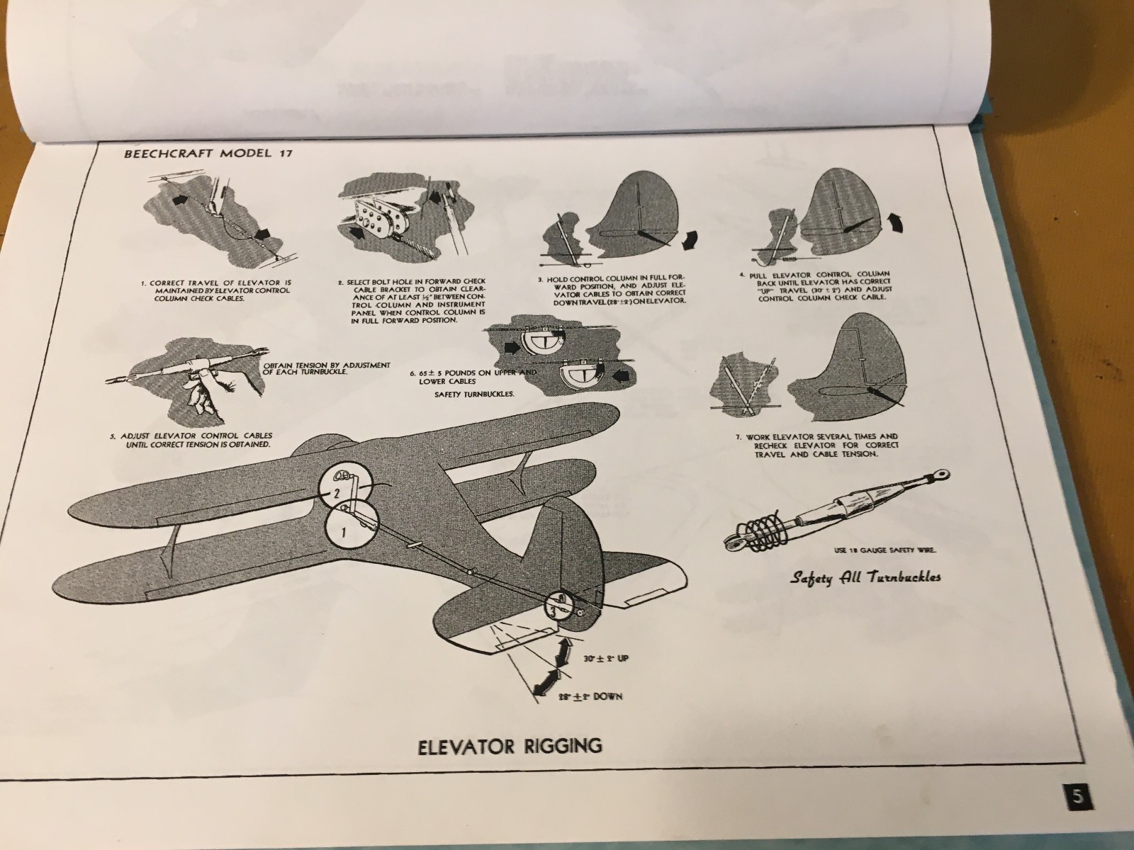 Beech D17 Staggerwing Maintenance Manual