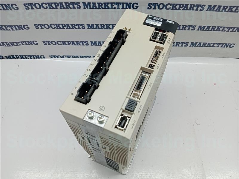 YASKAWA SGDV-5R5A11A002000 Servopack Drive 3PH 0-230V 0-400Hz 5.5A 750W