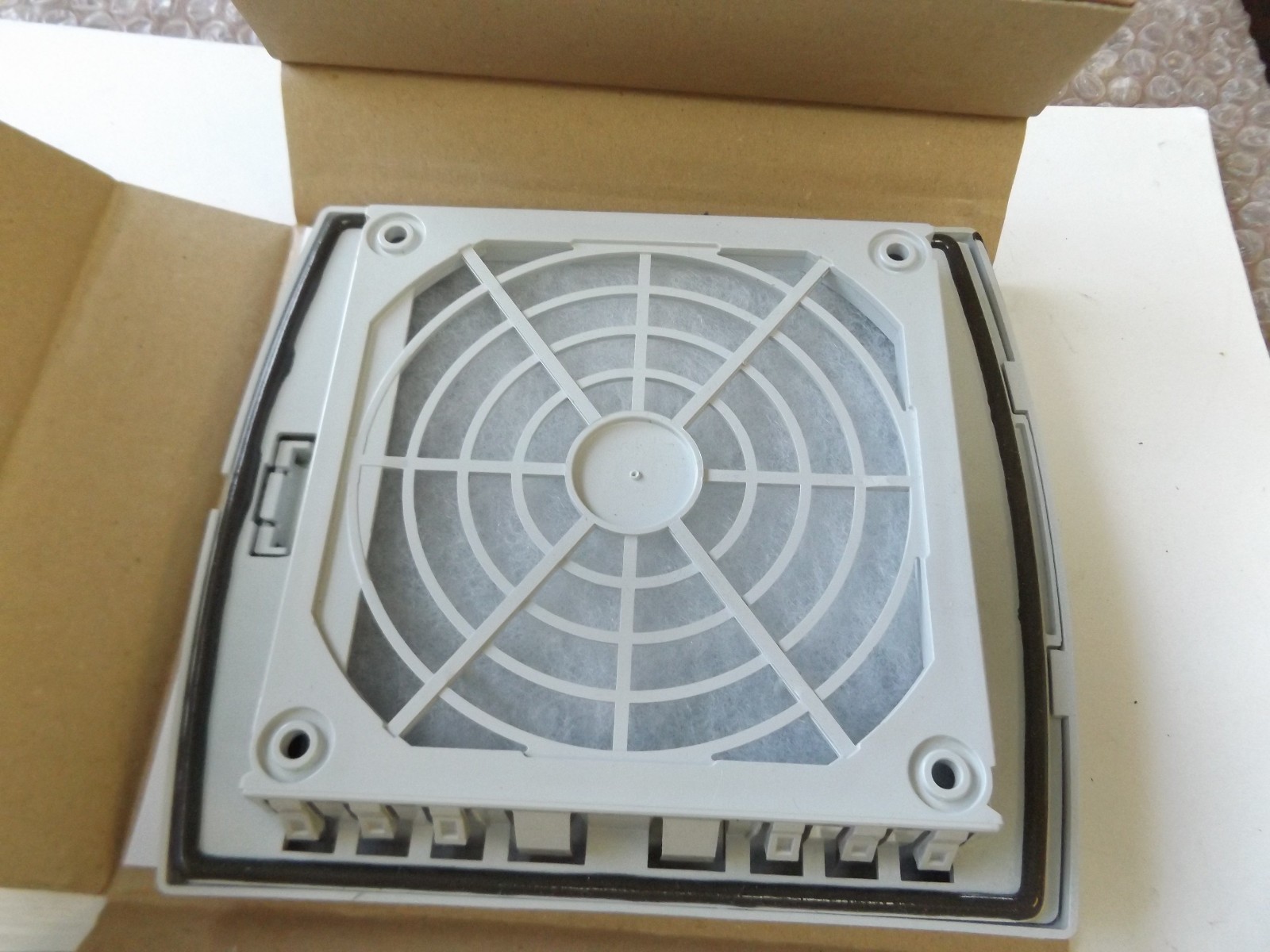 WHOLESALE SCHNEIDER ELECTRIC NSYCAG125LPF OUTLET GRID NEW OLD STOCK
