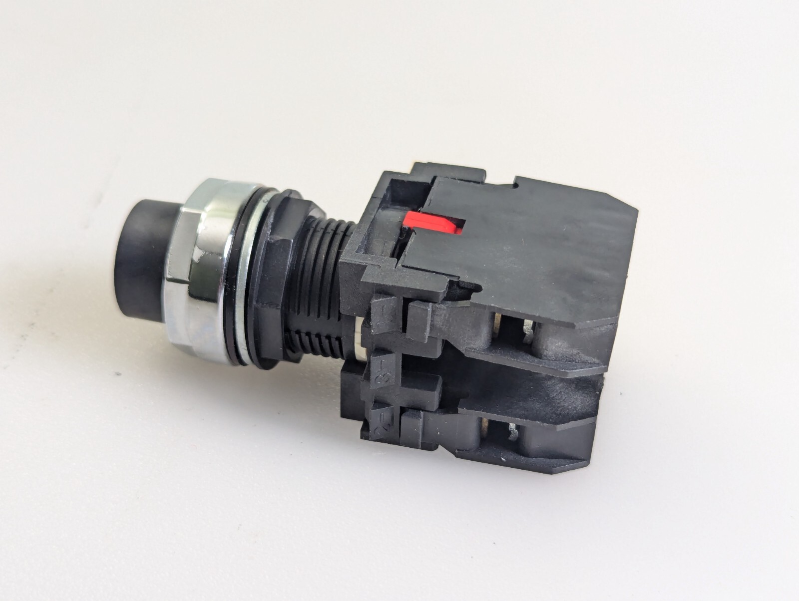 EATON Selector Switch, 2 Pos, Keyed (Missing key)