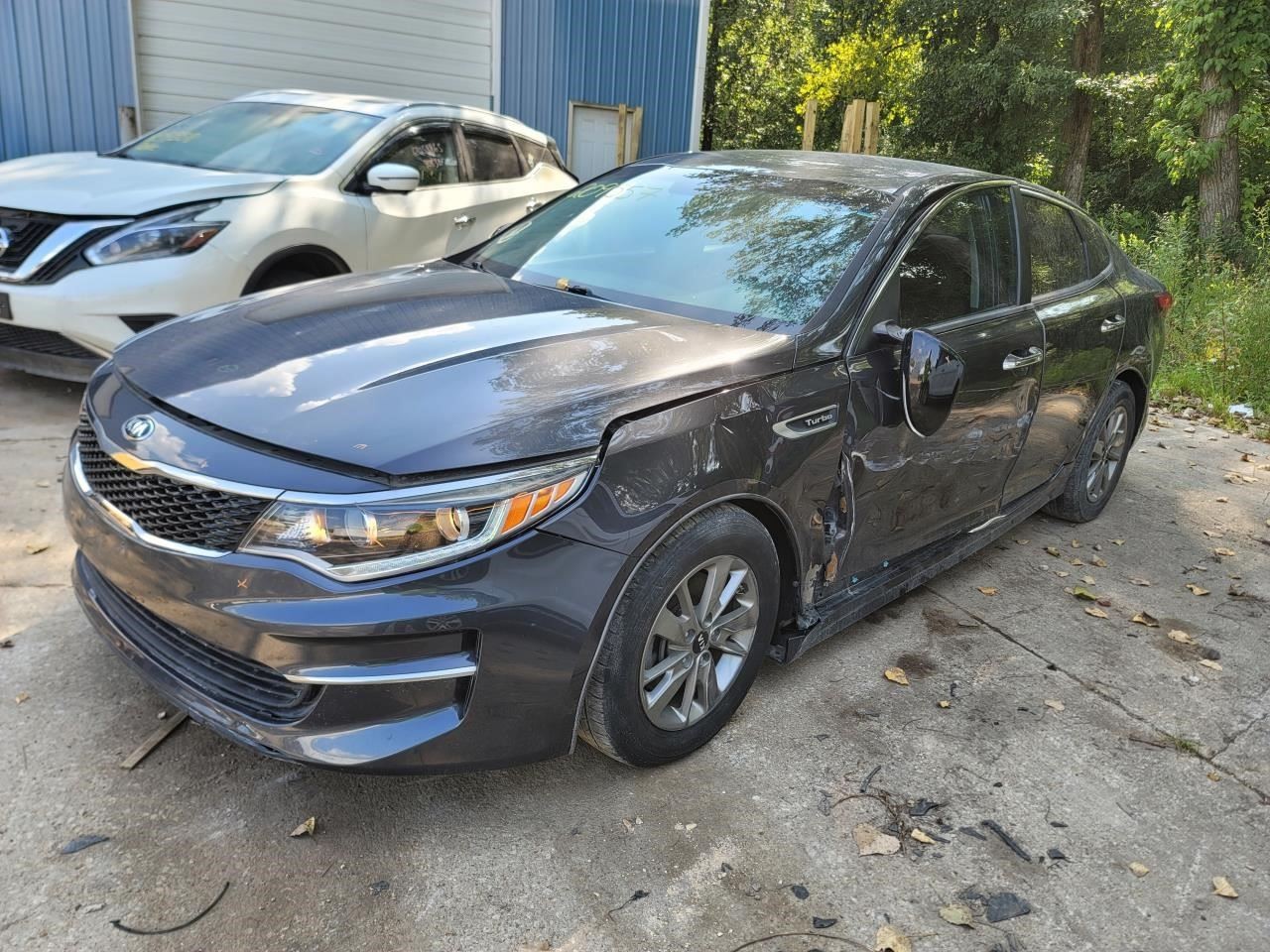 Passenger Right Rear Knuckle/Stub Fits 16-20 OPTIMA 2309896