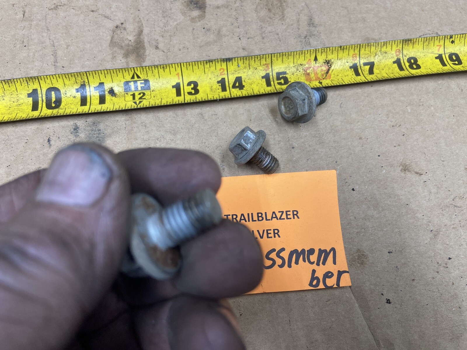 02-09 Trailblazer Transmission Cross Member Short Bolts Set Of 4