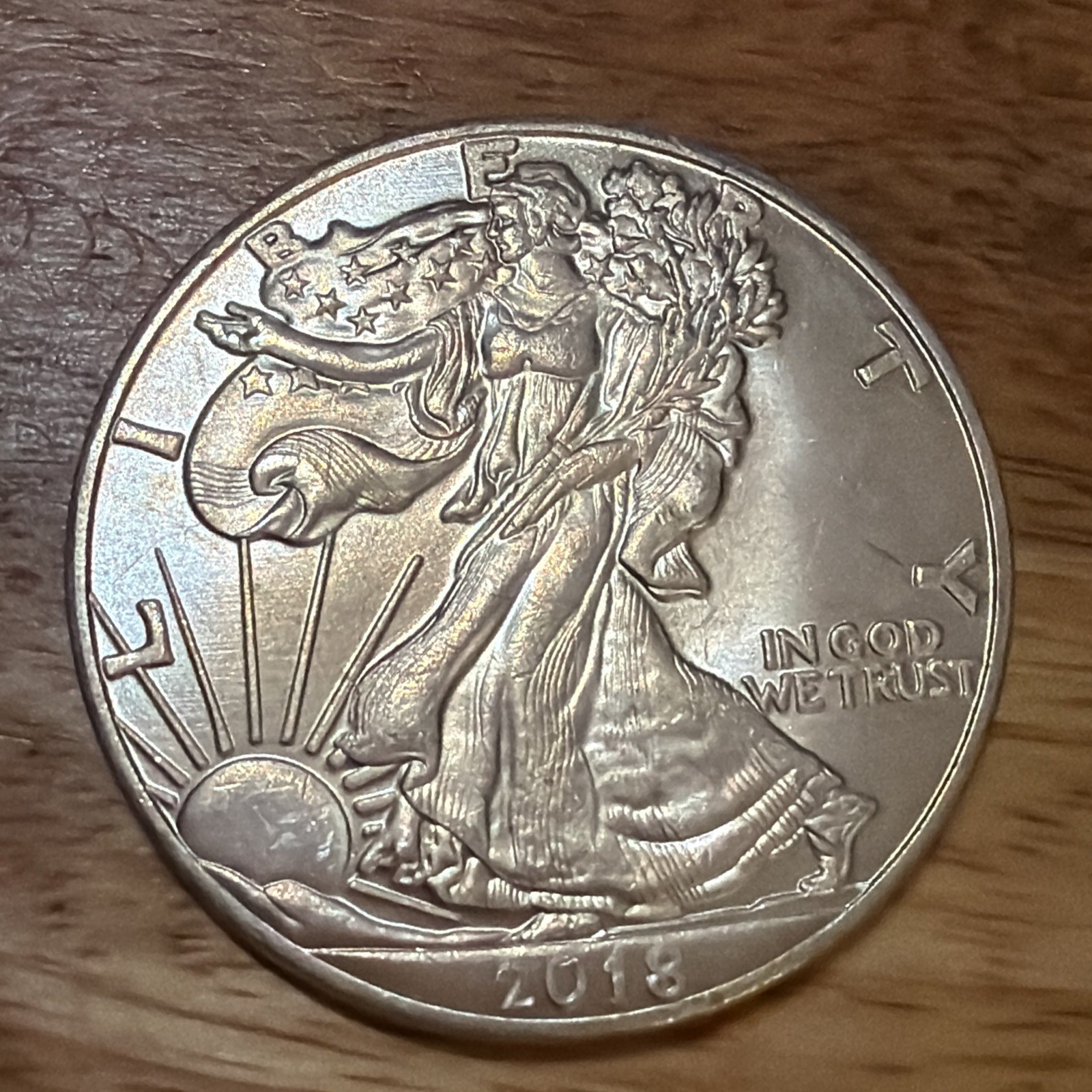 2018 WALKING LIBERTY AMERICAN EAGLE .999 FINE SILVER DOLLAR COIN 1oz.