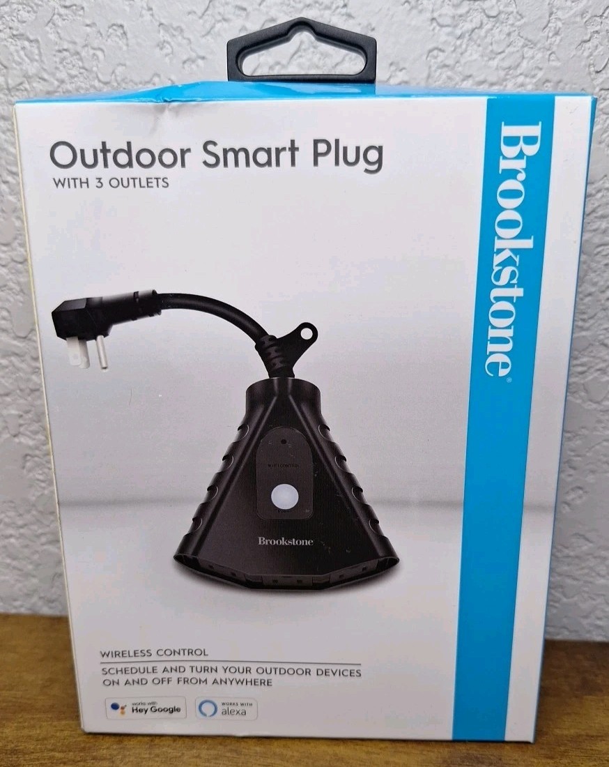 Brookstone Outdoor Wi-Fi Smart Plug with 3 Independent Outlets