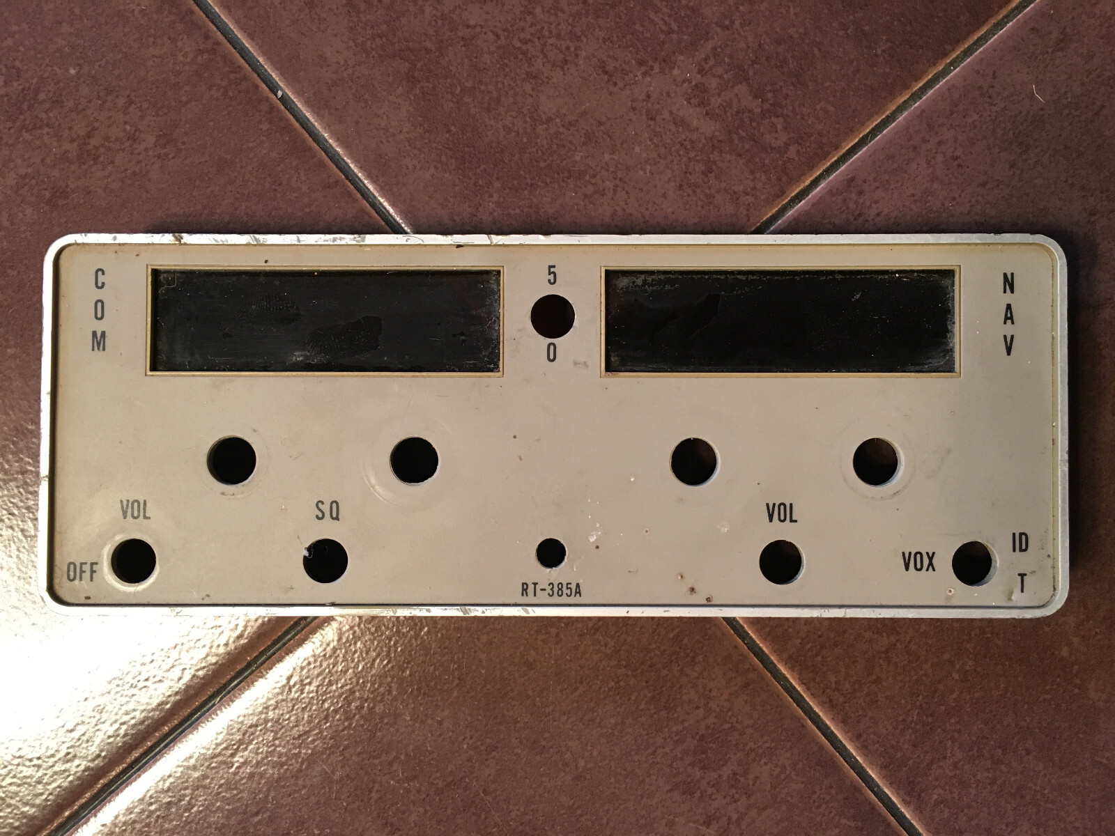Cessna ARC RT-385A Faceplate, Beige