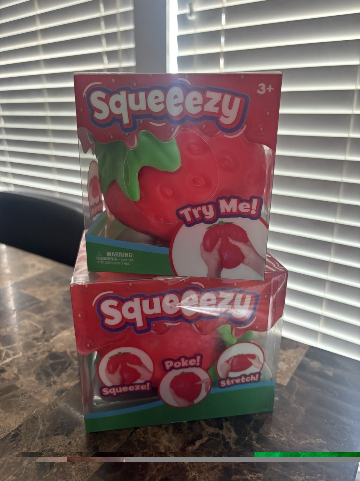 X2 AUTHENTIC Squeeze Strawberry Needoh Inspired Squeeeze Strawberry Ships Fast!