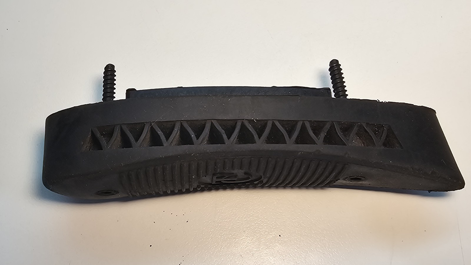 T/C Thompson Center System 1 Inline Muzzleloader Buttpad W/ Screws (A)