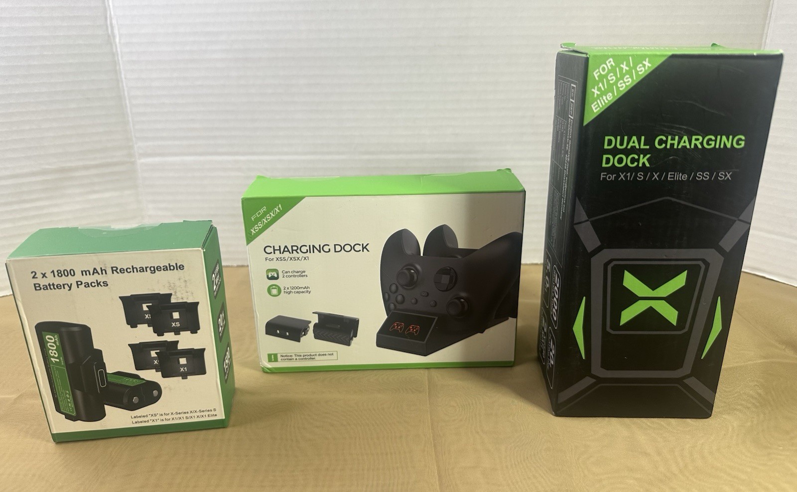 Lot Of Dual Controller Charging Docks w/ Rechargeable Batteries Xbox One/S/XS