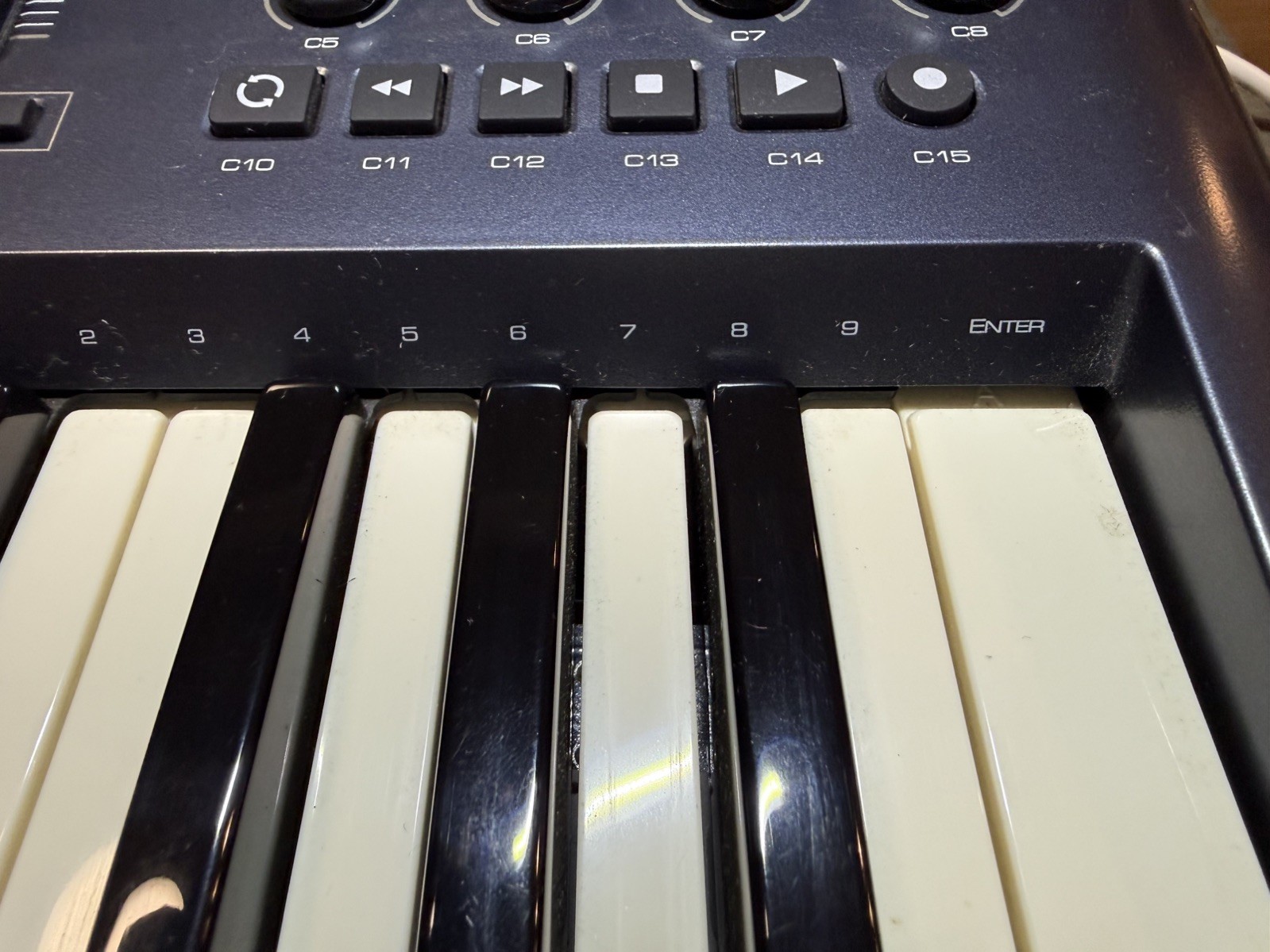 M-Audio Oxygen 25 3rd Gen USB MIDI Keyboard Controller 25-Key DAW Tested Works