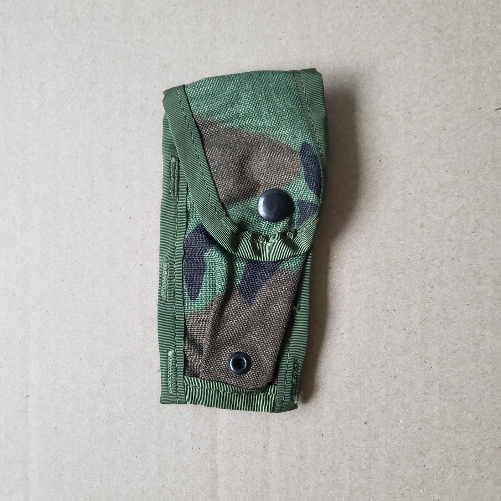 USGI 9mm Pistol Mag Magazine Pouch Utility M81 Woodland Camo SDS MOLLE