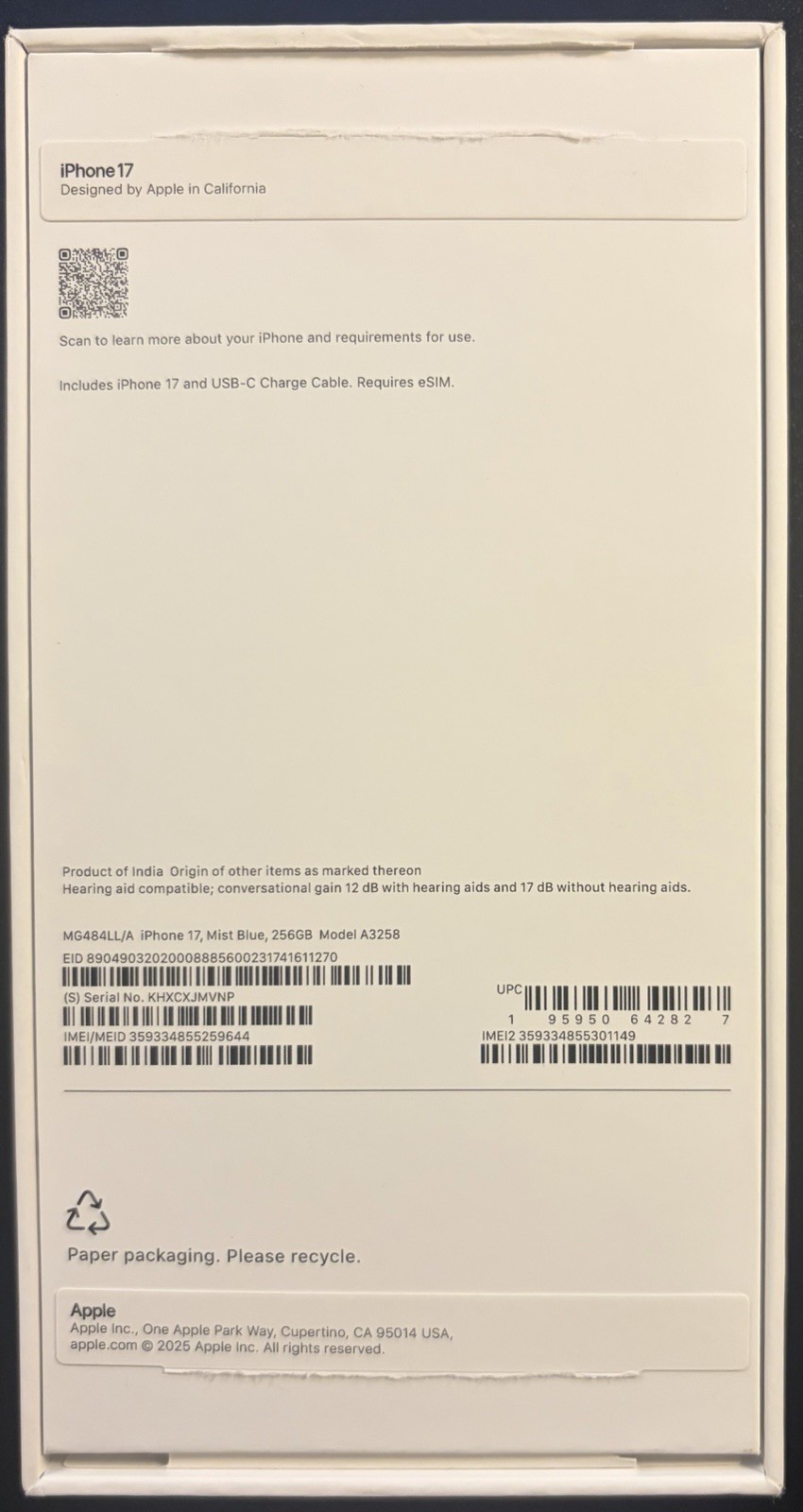 iPhone 17 Box
