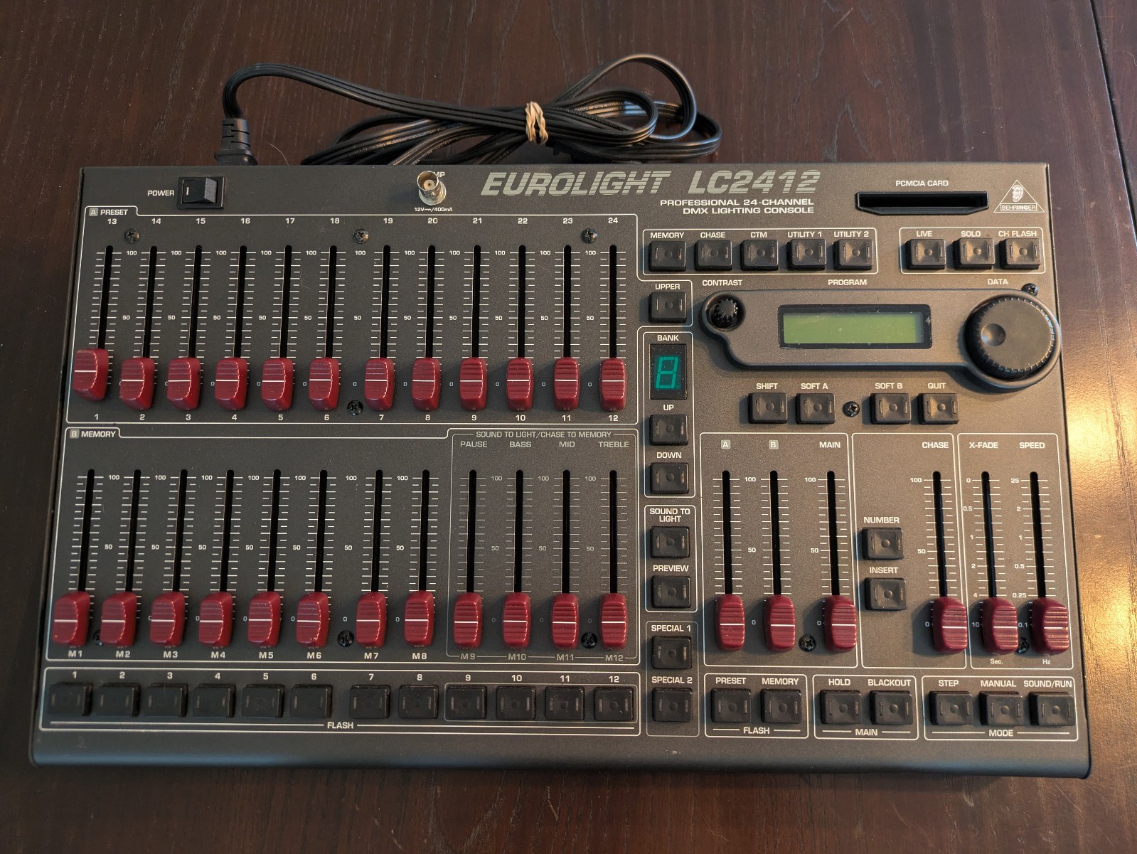Eurolight LC2412 Behringer Professional 24-Channel DMX Lighting Console