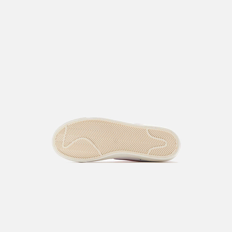 Nike Blazer '77 Mid Trainers Womens shoes
