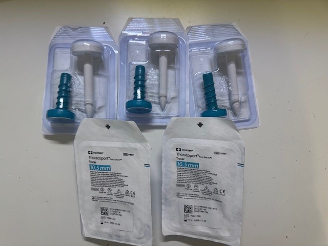 LOT OF 5 - COVIDIEN THORACOPORT TROCAR 179301 10.5mm  exp:30.11.25