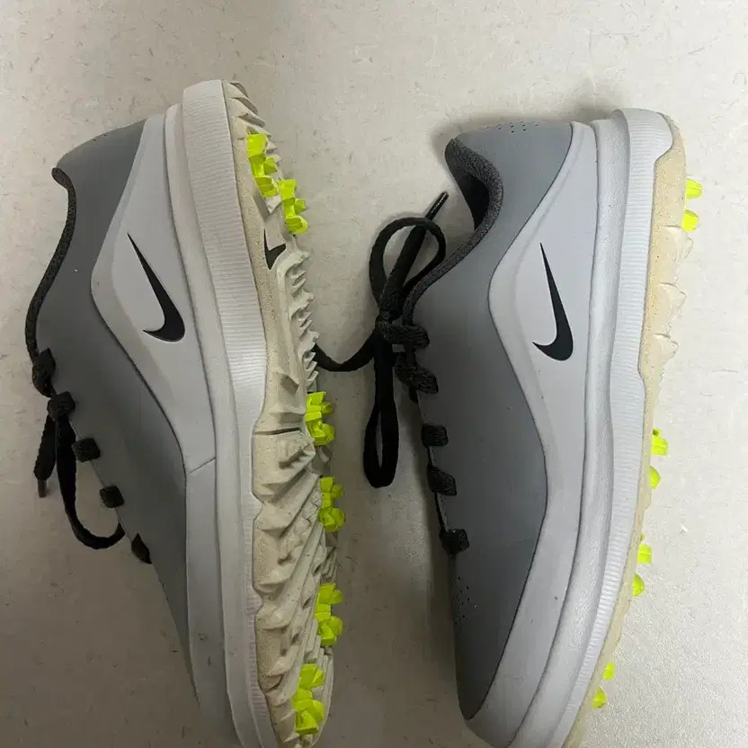 Nike Kids Golf Shoes 200 Official