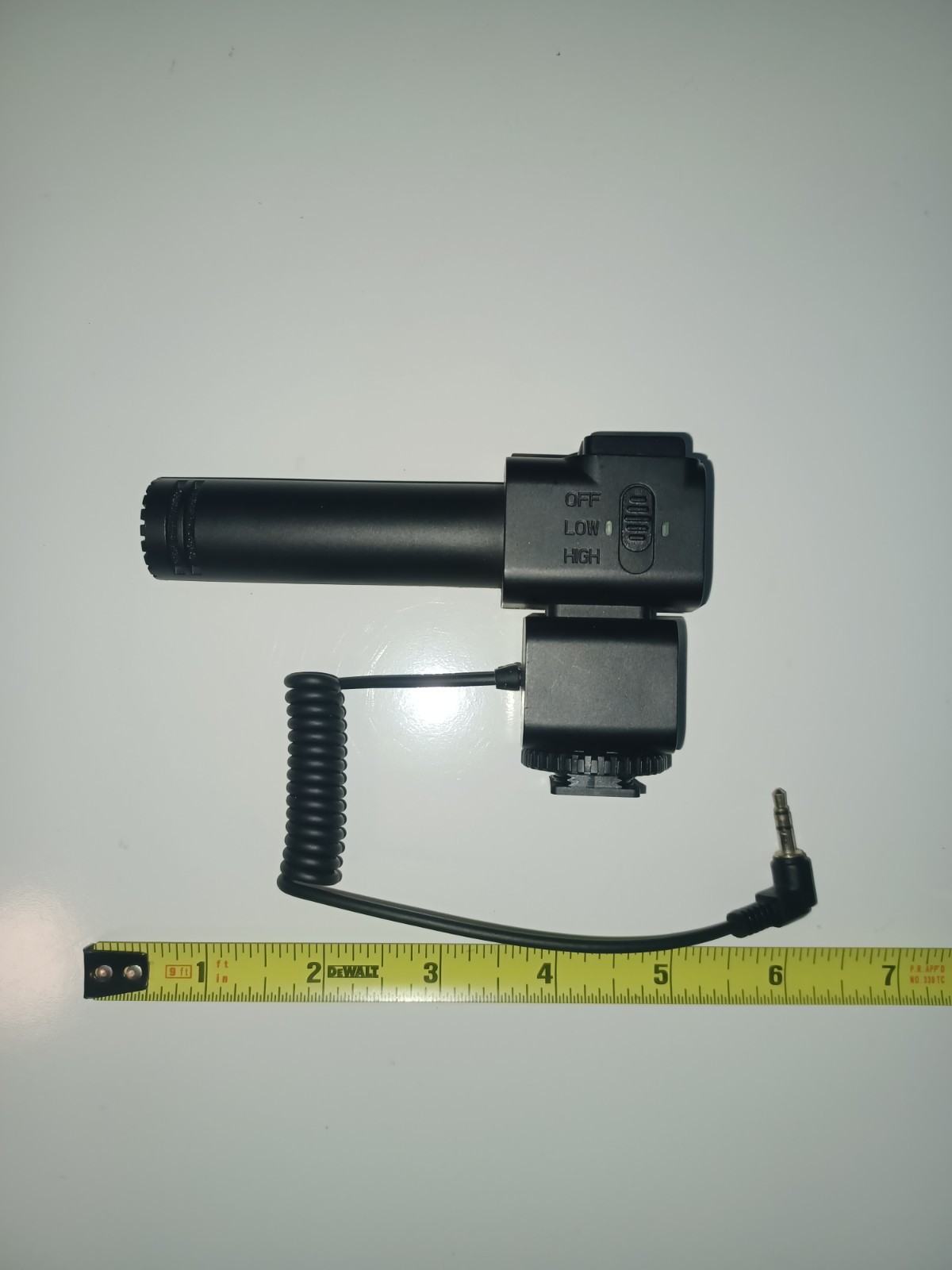 VGear Mono Shotgun Microphone Black Powers On