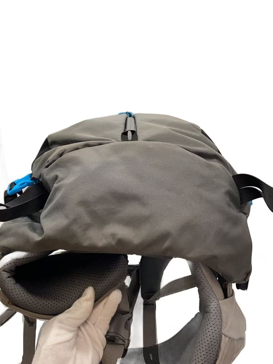 MYSTERY RANCH Backpack GRY COULEE 40 MYSTERY RANCH