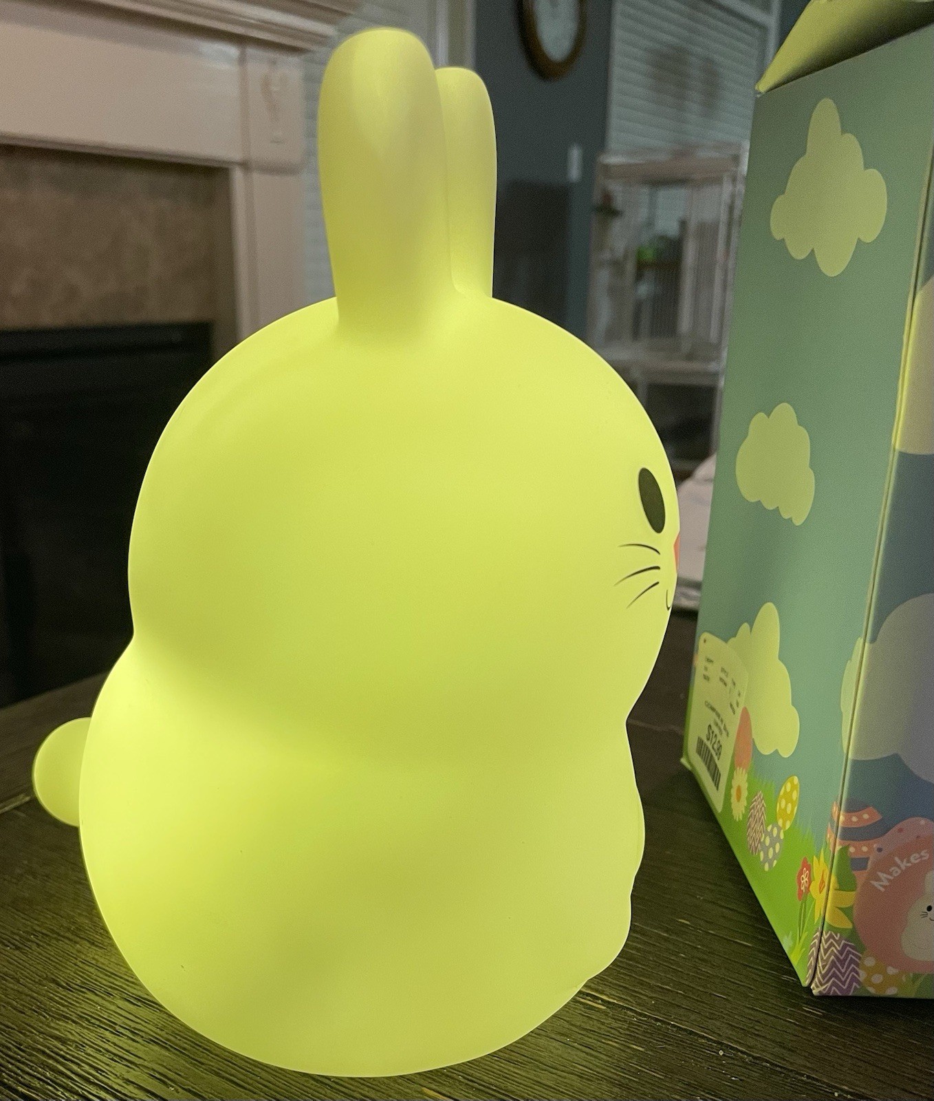 Eccolo White Bunny Ambient Light 7 In X 4 In