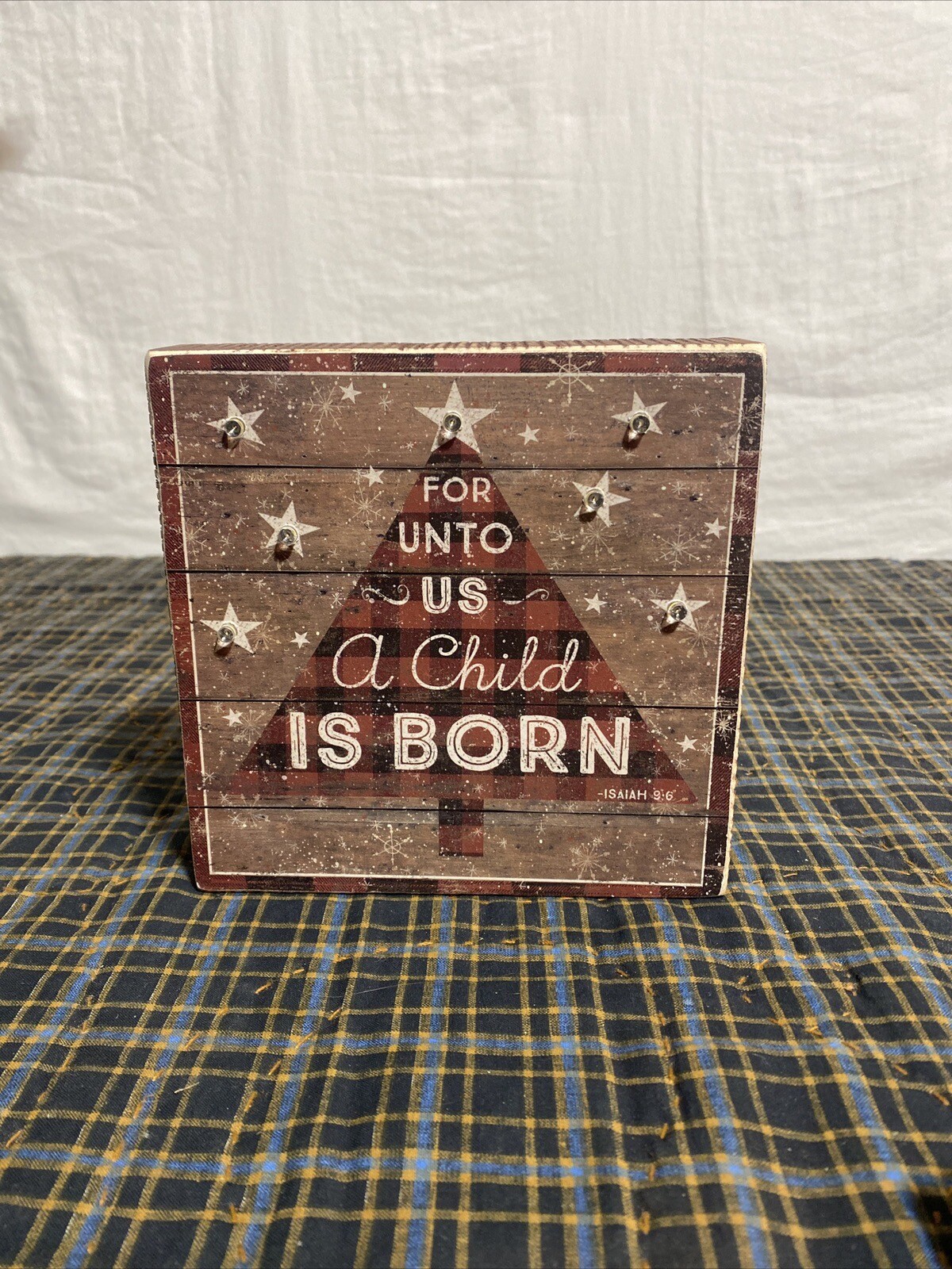 Pre-lit “Child is born” Christmas box