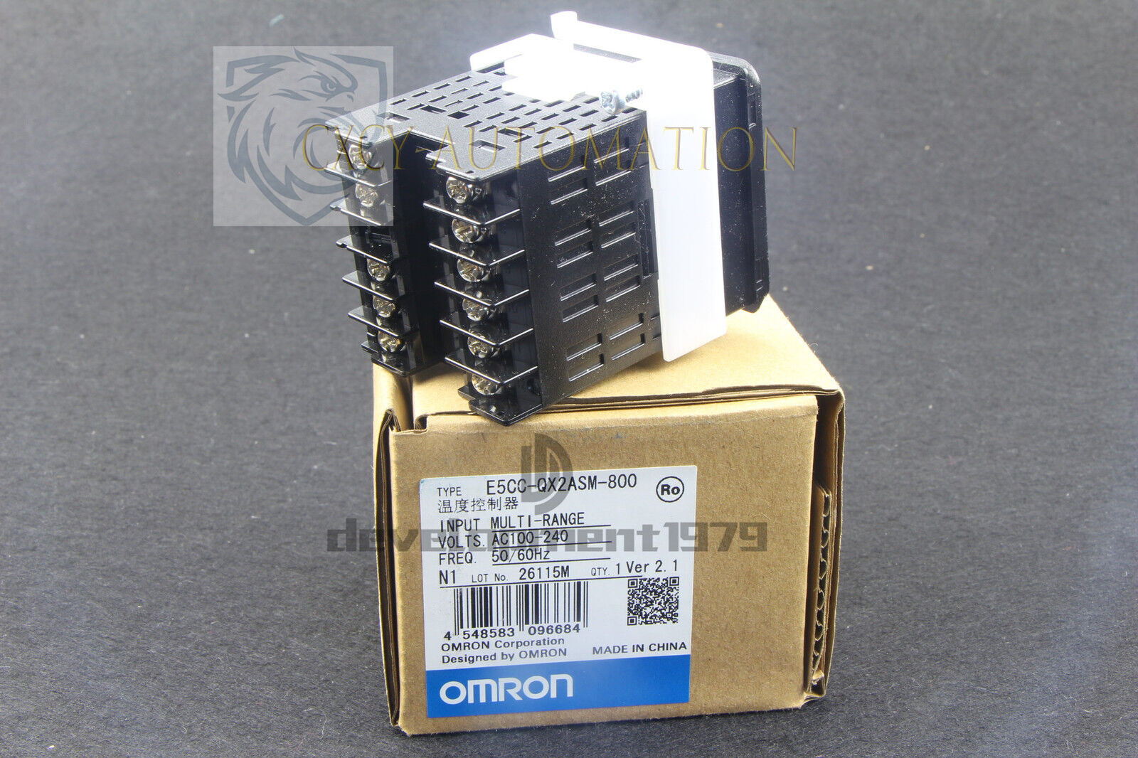 New ONE Omron Temperature Controller E5CC-QX2ASM-800