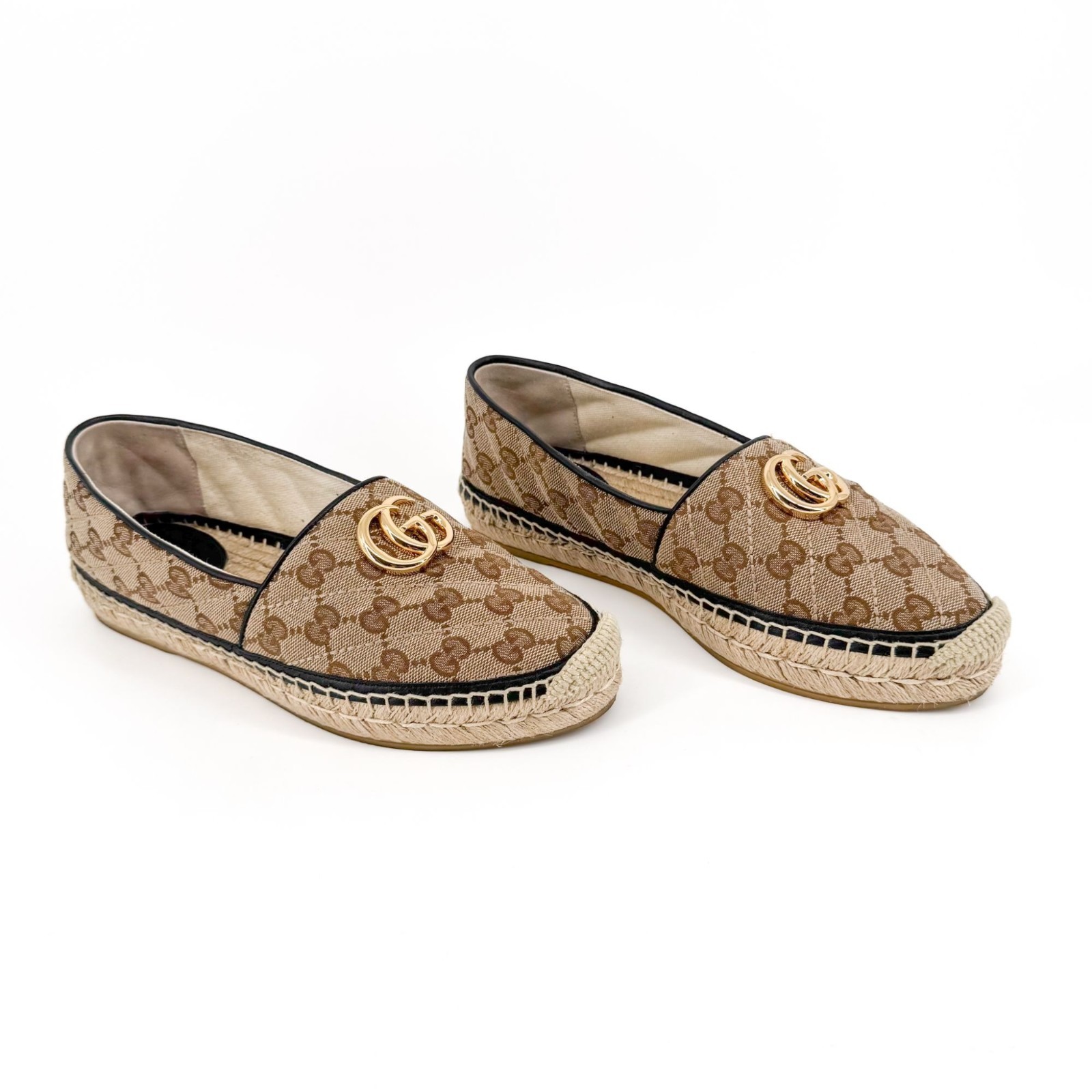Gucci Pilar Marmont GG Espadrilles Size 38.5 US 8.5 Beige Monogram Quilted Flats