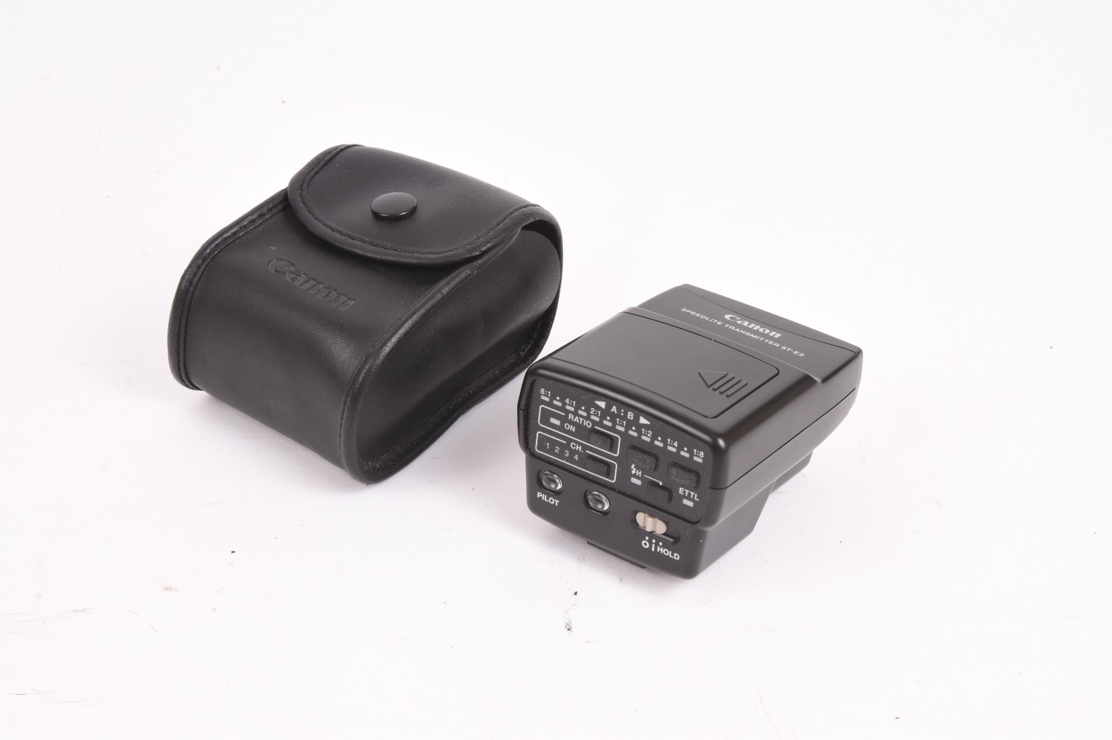 Canon Speedlite Transmitter ST-E2 Wireless Flash Controller w/ Case #H-RCV0214