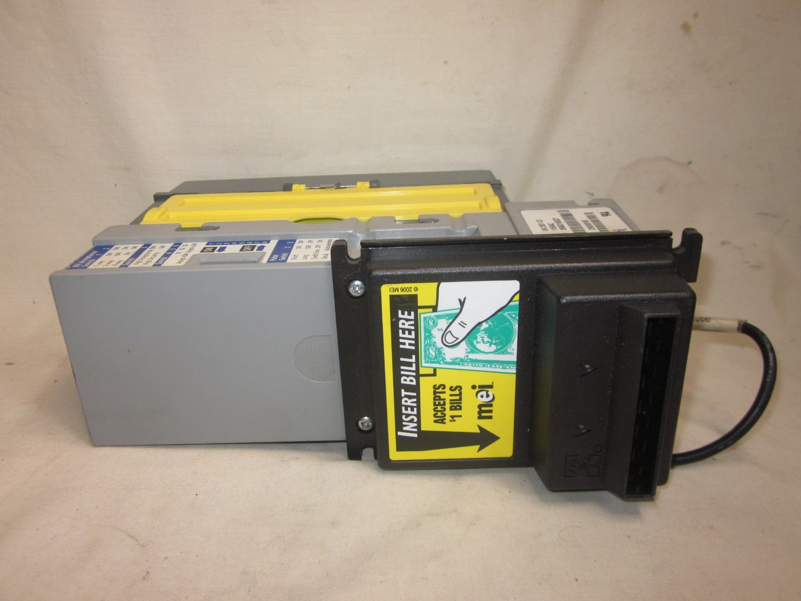untested MEI VN 2501 U3 dollar  bill acceptor electronic assembly