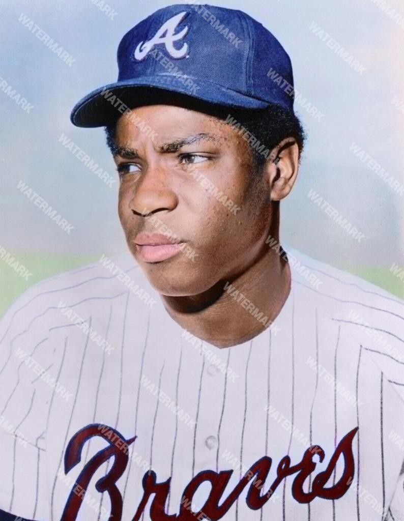 GW45 Dusty Baker Rookie Atlanta Braves 8x10 11x14 16x20 Colorized Photo