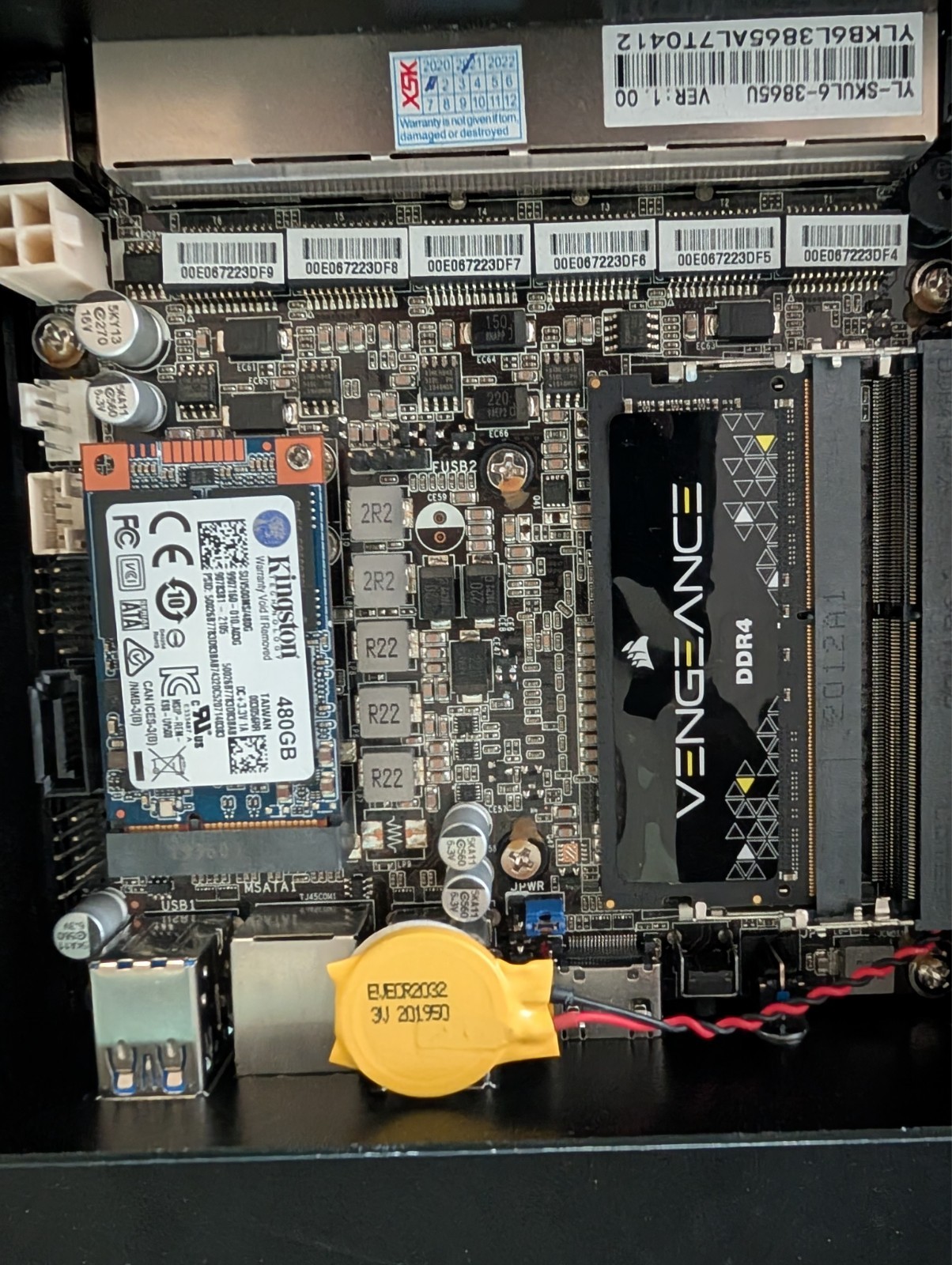 Protectli The Vault FW6A Firewall