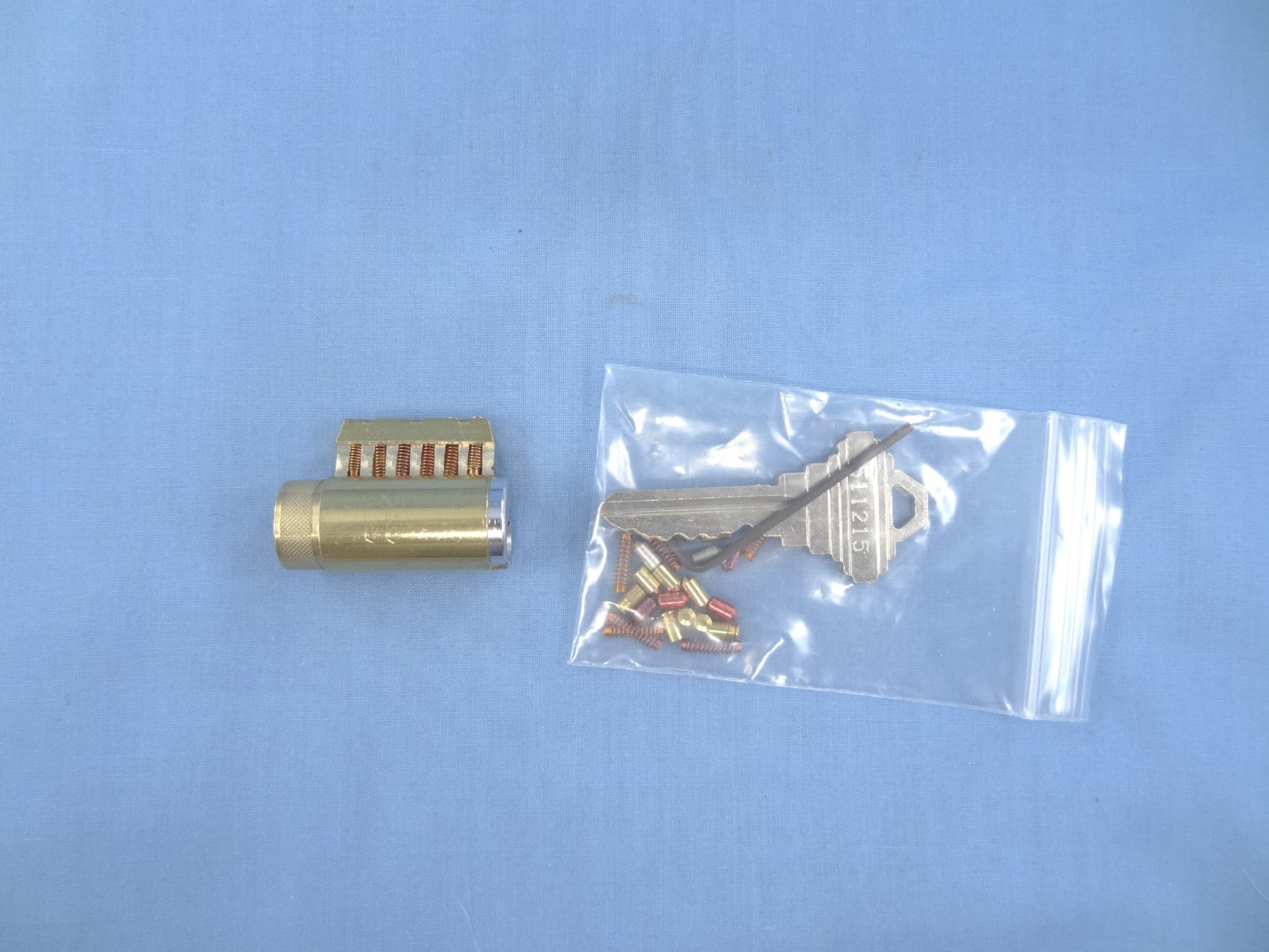 NEW Rekeyable Cutaway Practice Lock 6 Pin Schlage Keyway Includes Spool Pins