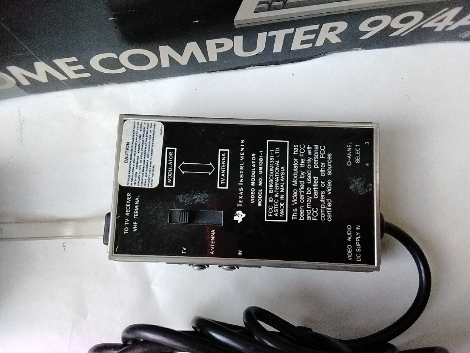T1 – 99/4A Computer Pwr Cord Video Modulator Munch Man Video Game Untested