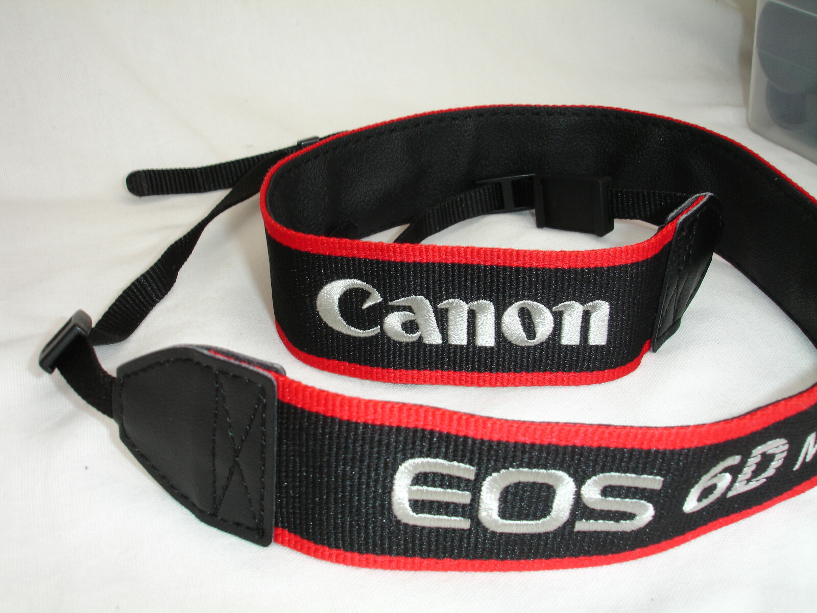 Canon EOS 6D Mark II CAMERA NECK STRAP , EW-EOS 6D MARK II , Genuine , GUC