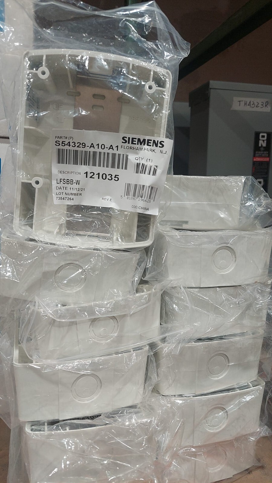 Siemens LFSBB-W ( S54329-A10-A1 ) White Back Box - P10