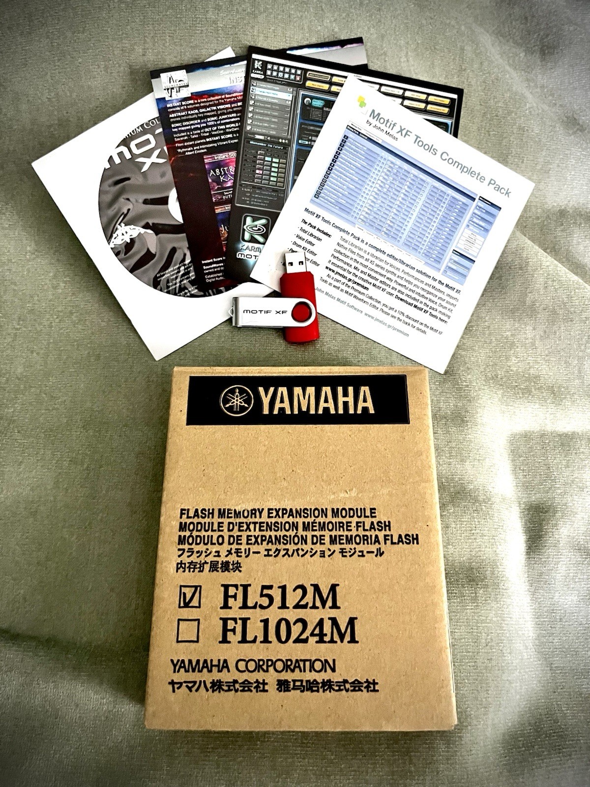 Rare YAMAHA MOTIF Premium Collection - FL512M Memory Board w/Software Bundle CIB