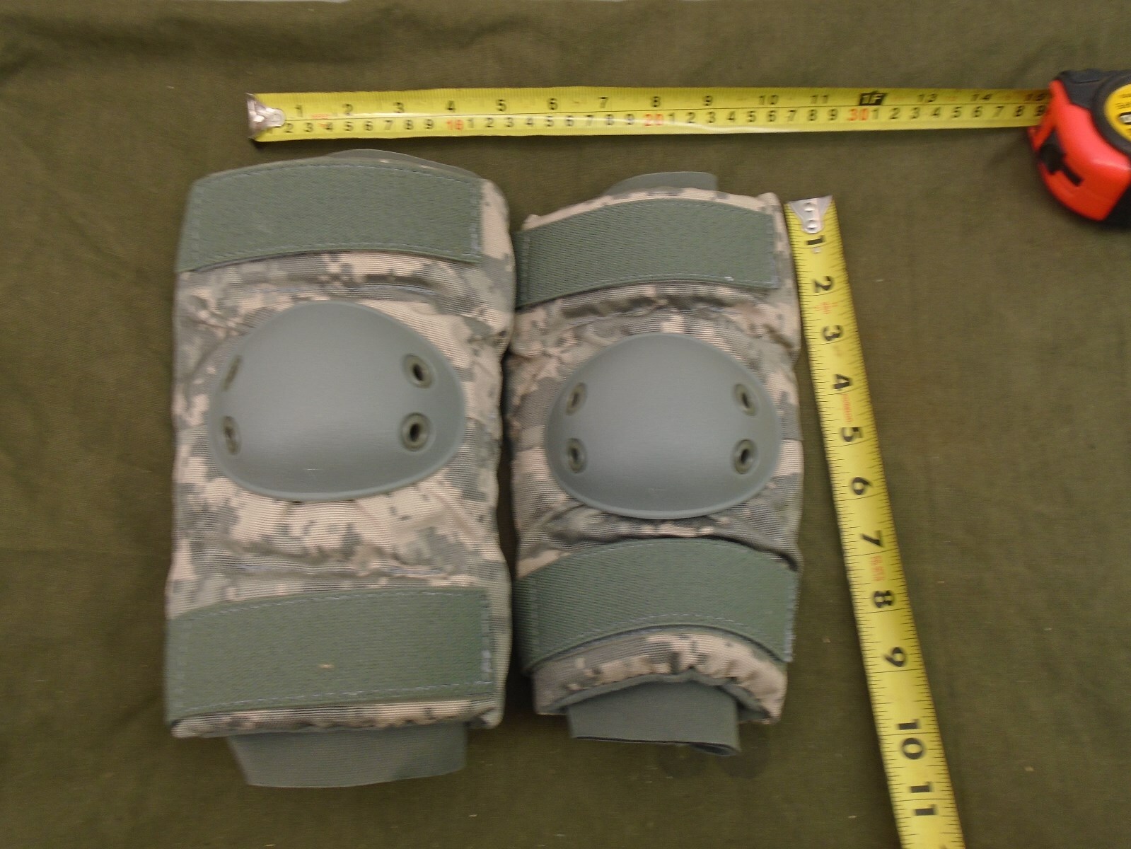 USGI US Military ACU Army Combat Uniform Elbow Pads Large Made in USA New 217-B
