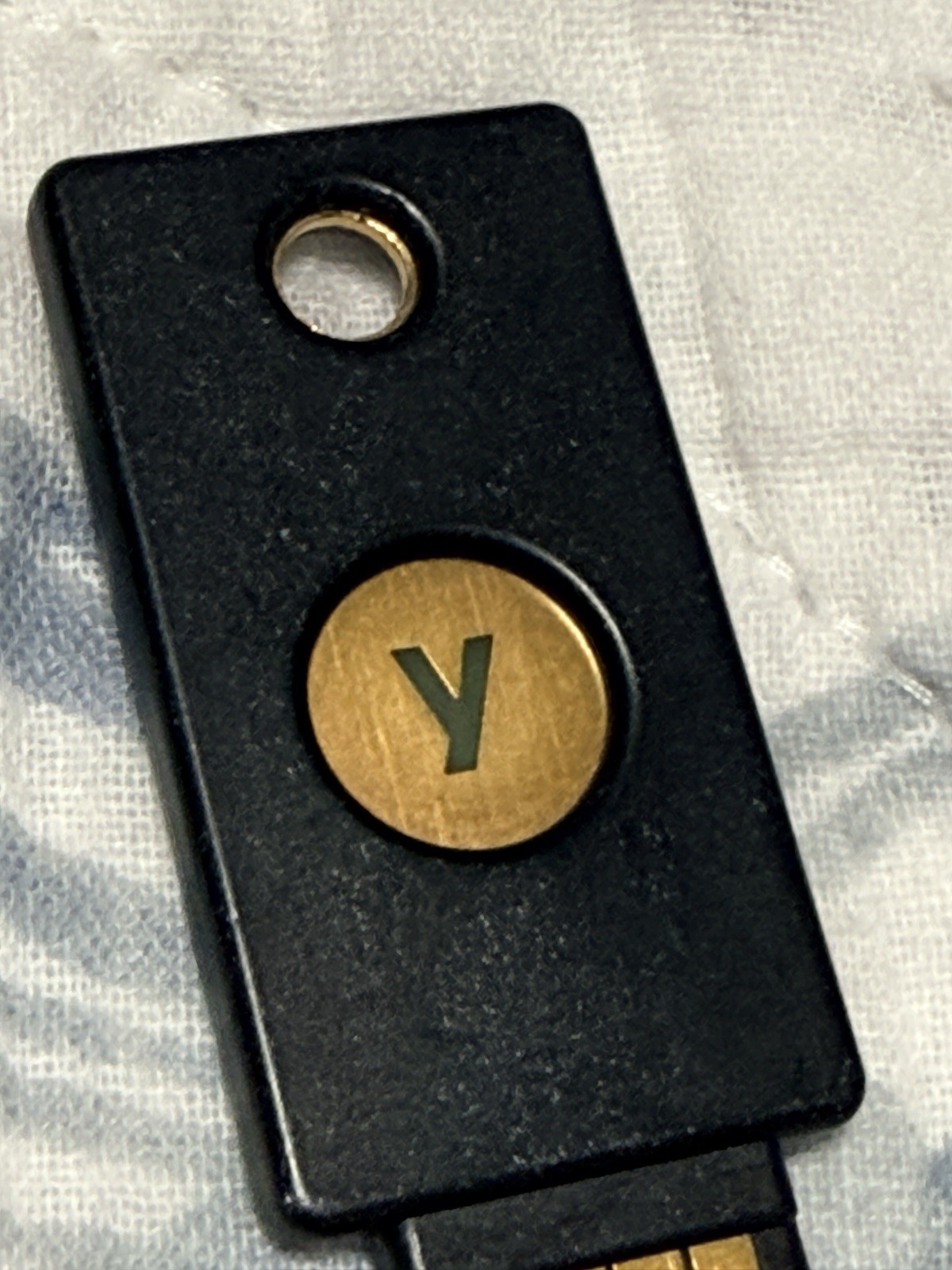 Yubico YubiKey 4 Wired Magazine Edition USB-A Encryption Security Key