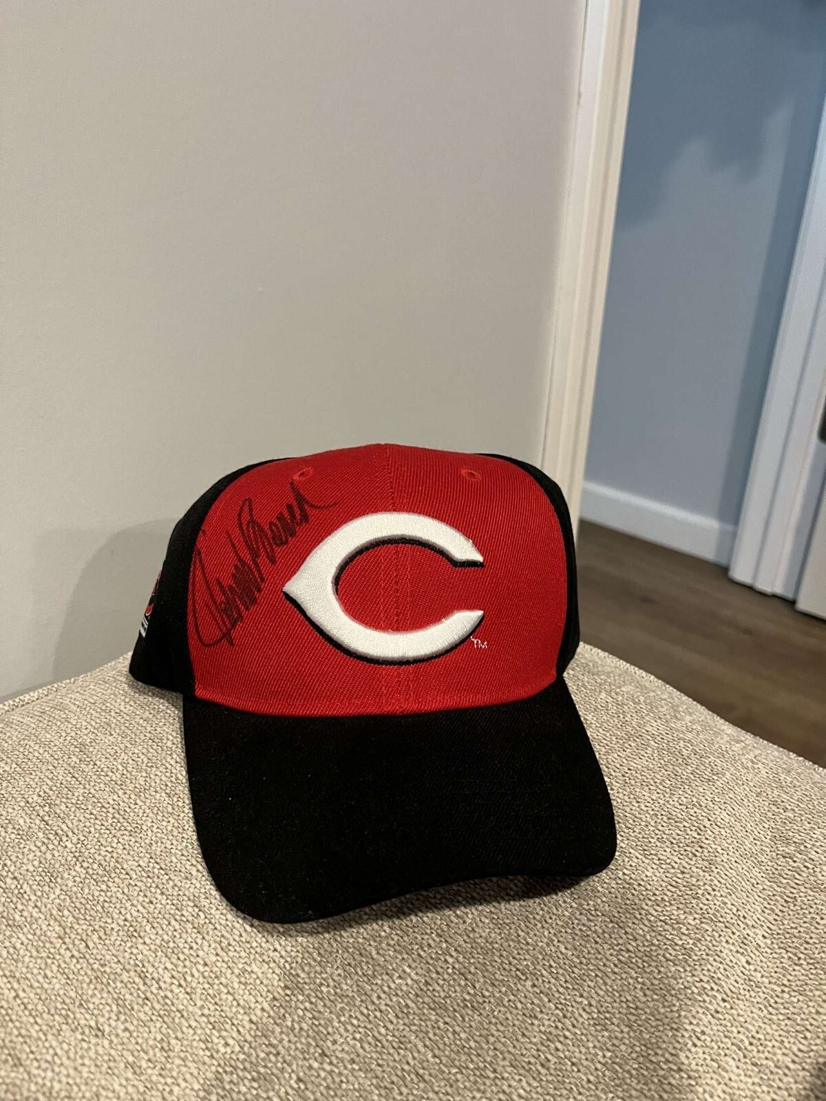Johnny Bench Signed Autographed Cincinnati Reds Hat