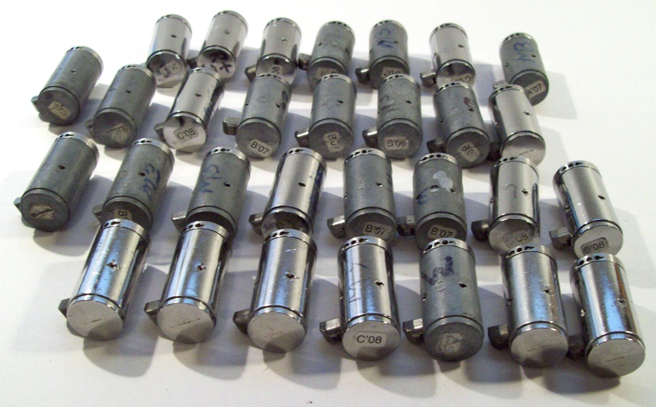 Medco Vending Machine Barrel Locks 30 Count, #64S, Keyed Alike, 2 Keys