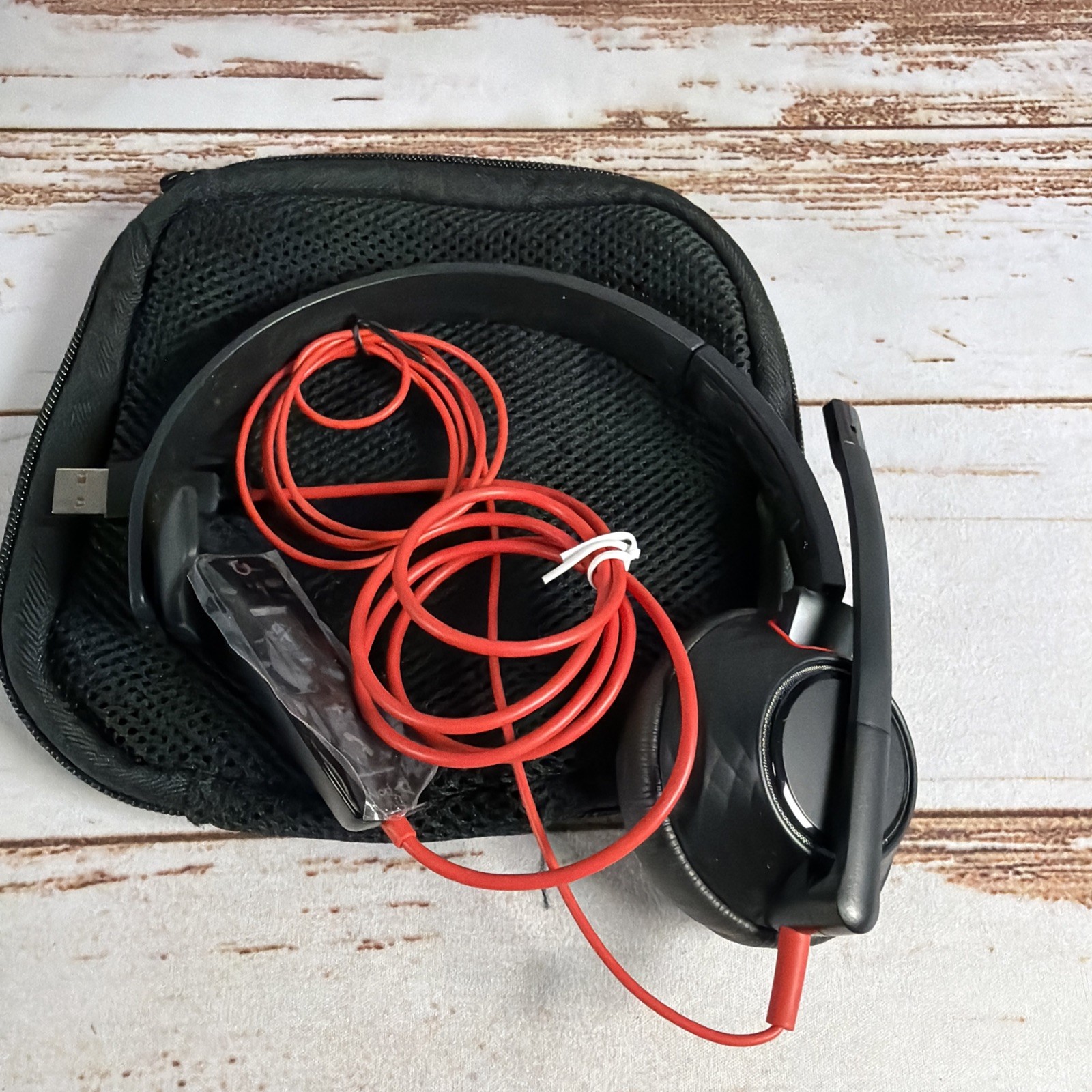 Plantronics Poly Blackwire C5220 Wired Stereo Headset USB-A With Case