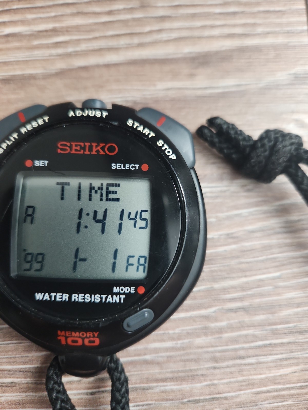 Seiko Stopwatch - Model: S051-4000 - Tested & Working