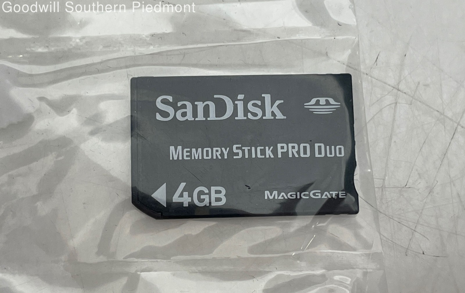 SanDisk Sony PlayStation Portable PSP 4GB Memory Stick Duo - Tested (#9GD2KY)