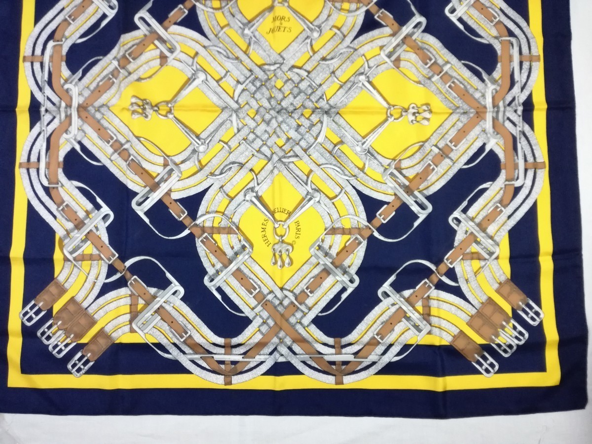HERMES Carr 90 Mors a Jouets Horse Bit Scarf Silk Carr Red Navy Yellow 2 31